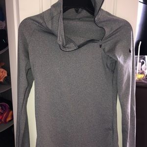 Nike Insulated Pullover/Half Zip Up